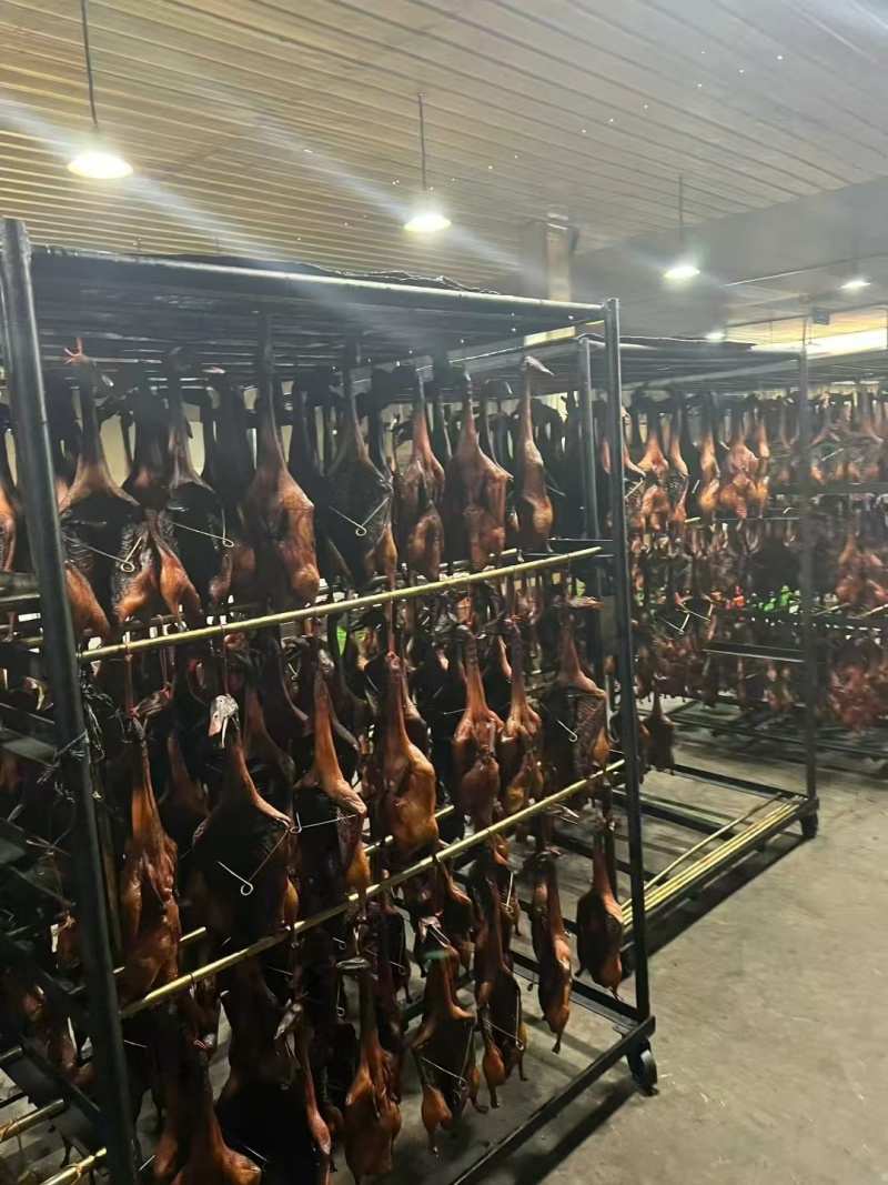烟熏板鸭，地摊，赶集，展销会，厂家一手货源
