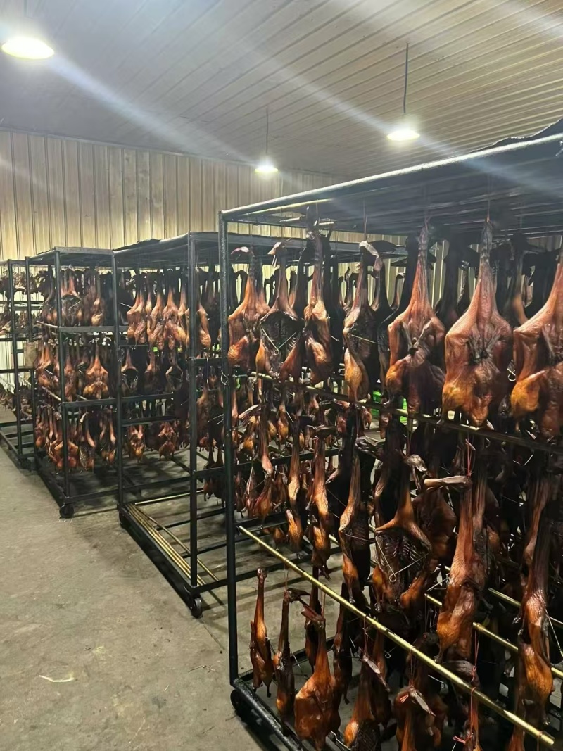 烟熏板鸭，地摊，赶集，展销会，厂家一手货源