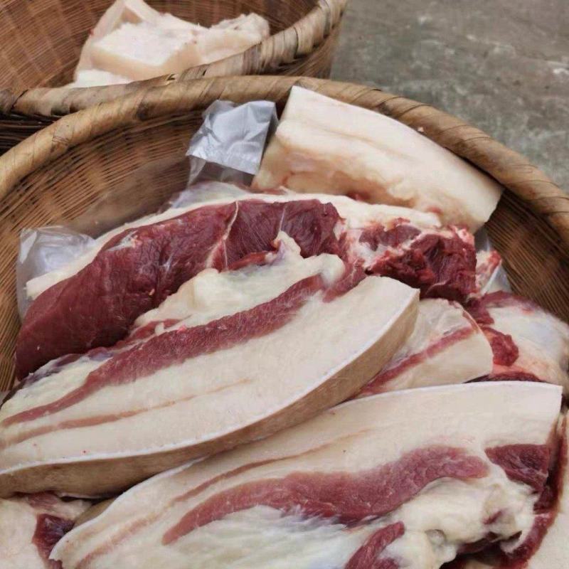 正宗土猪肉，吃粮食猪，口感香，诚信合作，批发价18块