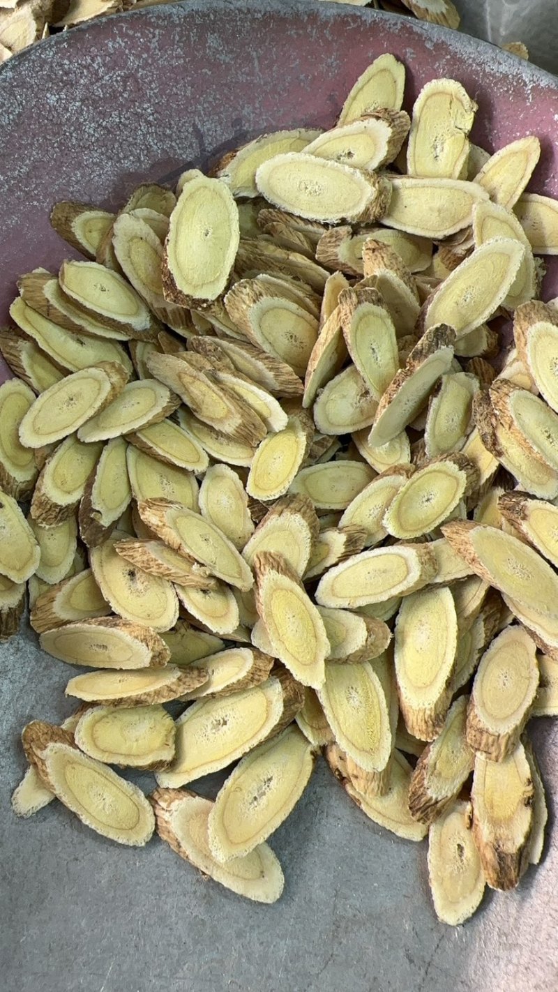 无硫黄芪规格齐全产地一手货源黄芪片豆香味浓