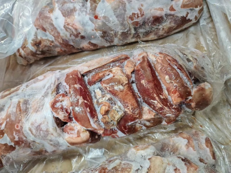 鞭根肉