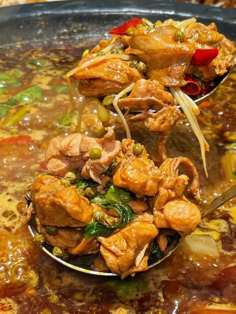【麻辣兔肉】