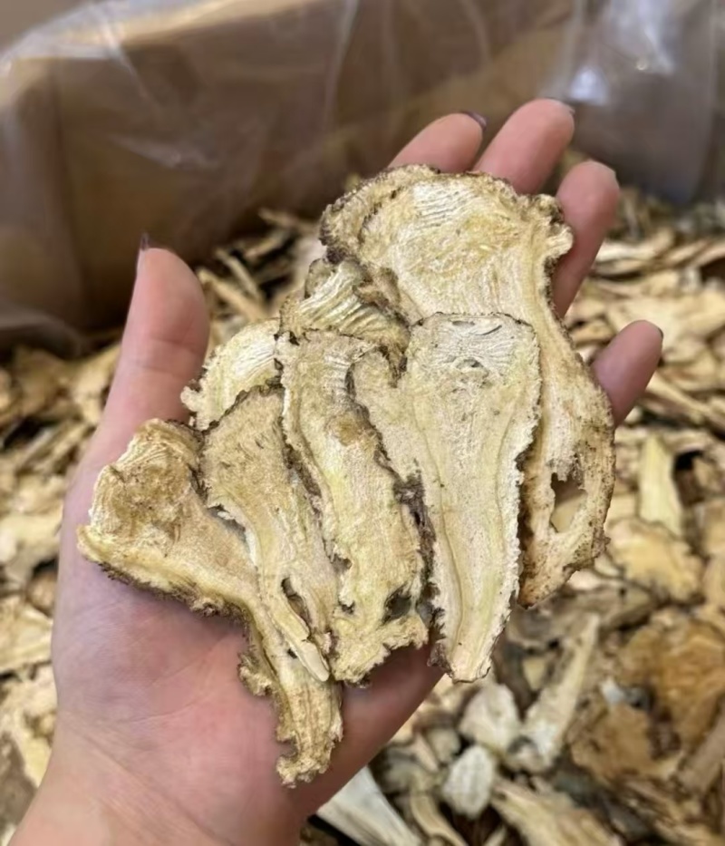 正宗岷县当归无熏硫，规格齐全，原产地发货，量大优惠欢迎合