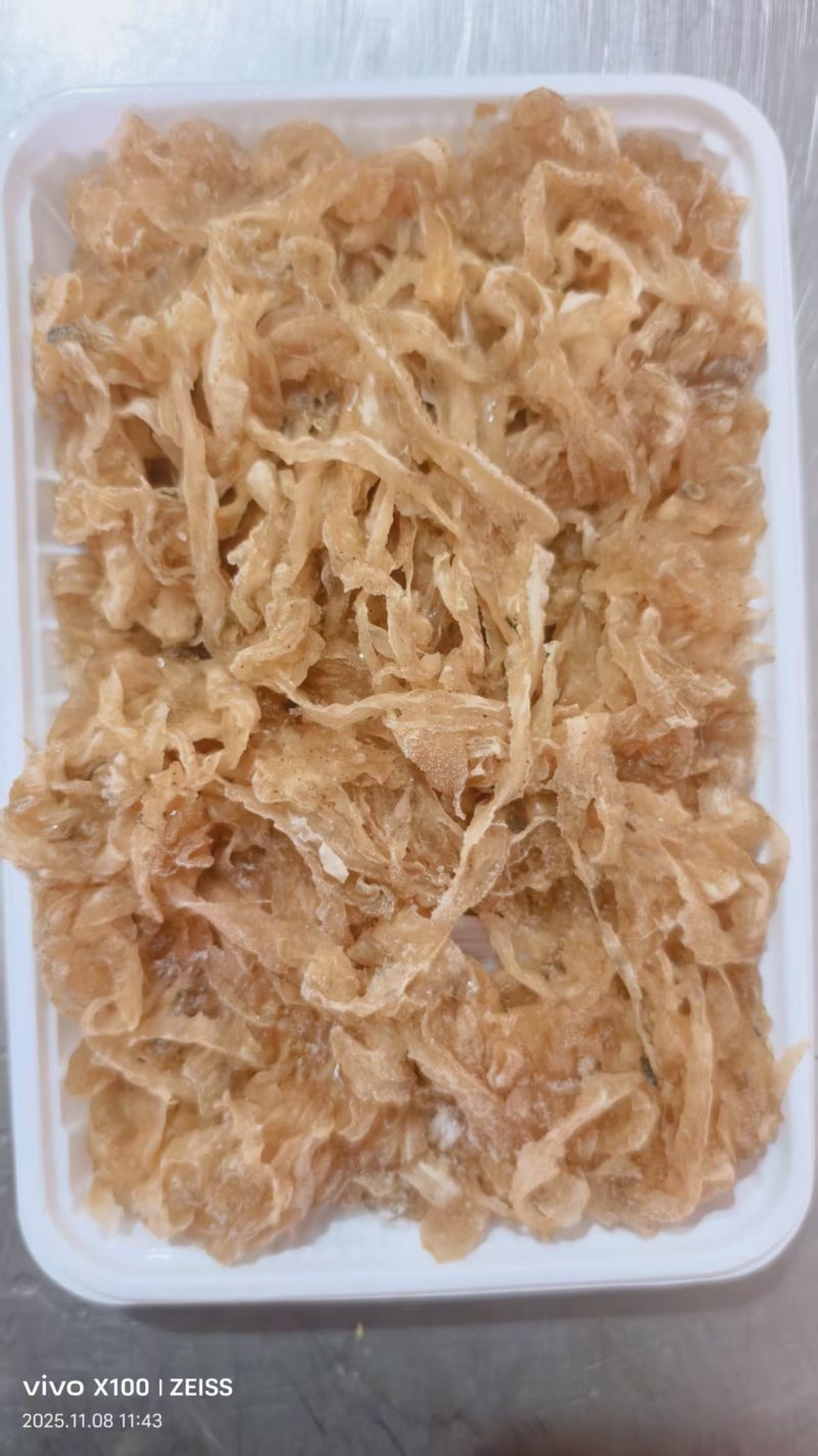 手摘扇贝裙边500一盘