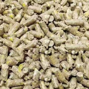 玉米全价颗粒料花生秧颗粒花生秧+玉米颗粒各种规格可定