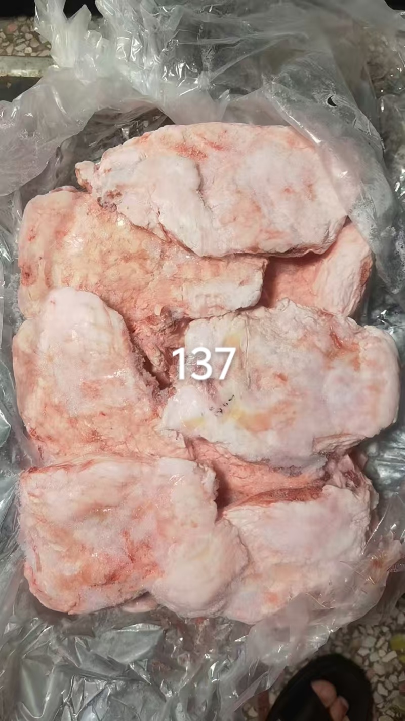 新鲜胸口油