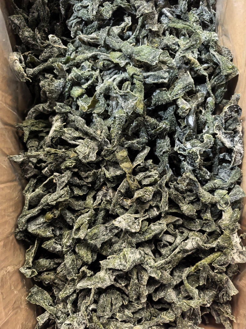 烘干海带结，颜色翠绿，厚结，欢迎新老客户来电