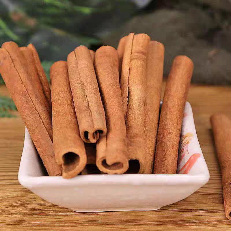 去皮桂皮烟桂厚实肉桂老皮新货无硫一手货源量大从