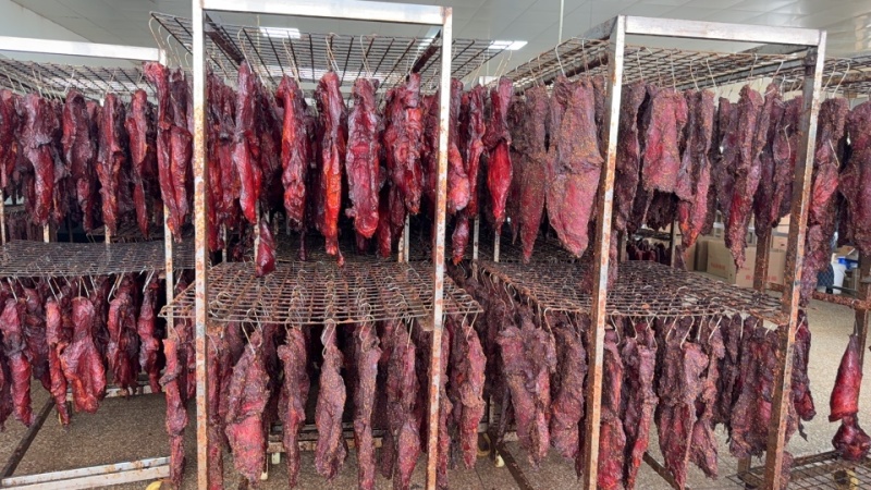 麻辣猪肉大块肉，五香猪大块肉，酱香肉，价格美丽欢迎咨询