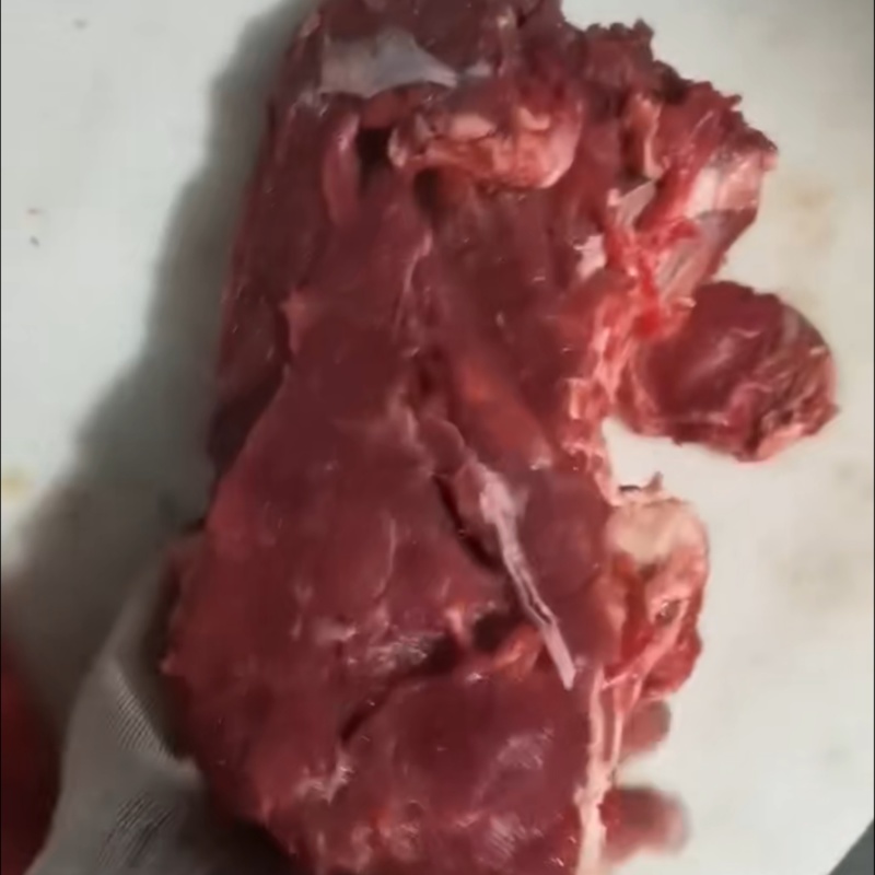 大块牛肉