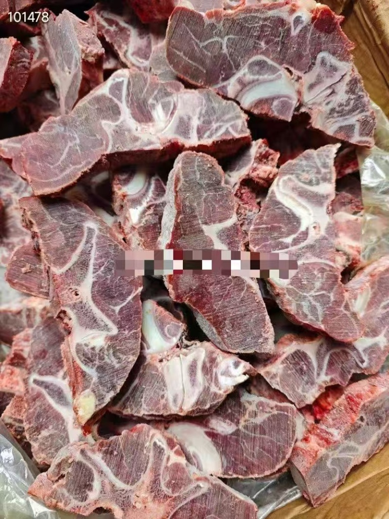 中熬满肉纯干牛脖骨