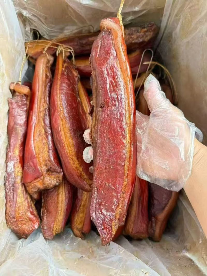 腊肉烟熏腊排五花腊肉二刀腊肉地摊赶集展销会厂家一手货源