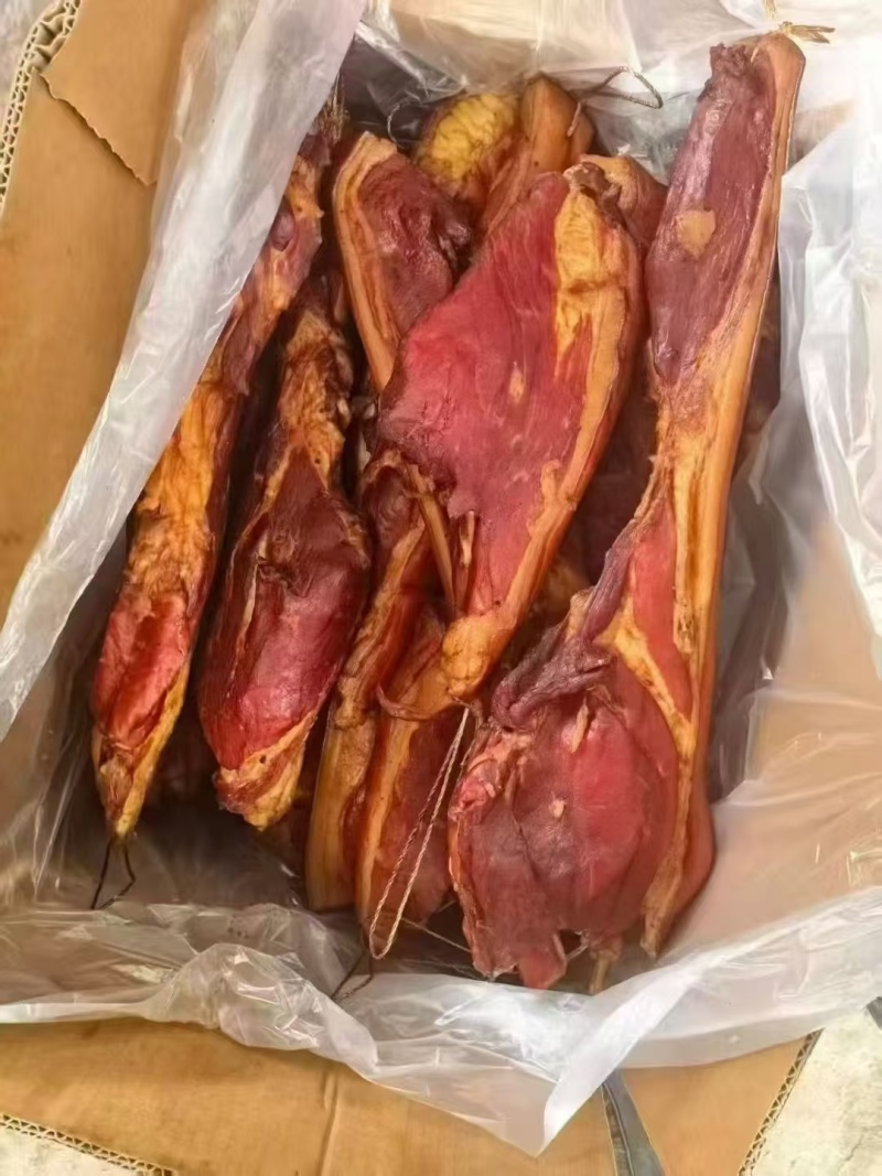 腊肉烟熏腊排五花腊肉二刀腊肉地摊赶集展销会厂家一手货源
