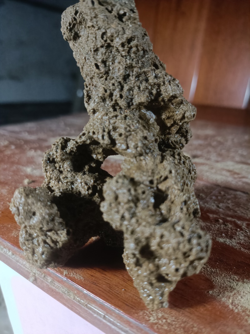 天然上水石
