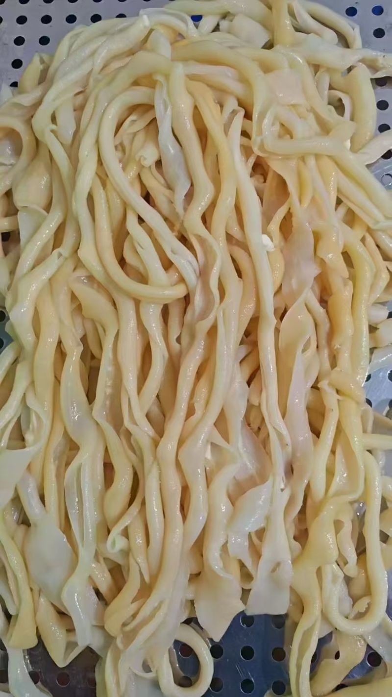 全去油水发免洗大鸭肠，工厂直发一件也是批发价。