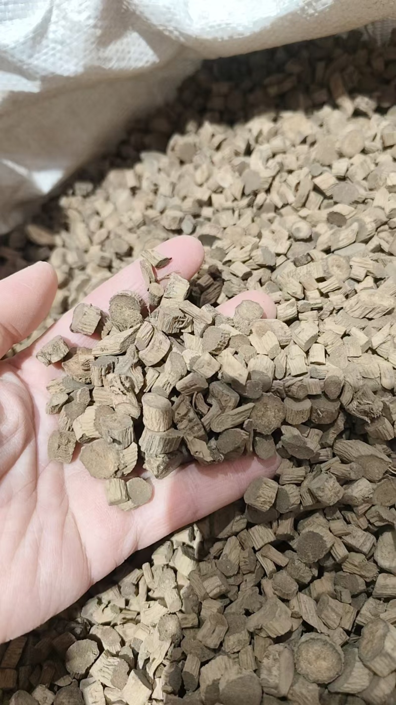 四川牛膝，怀牛膝。药厂饮片厂规格齐全实物拍摄量大从优