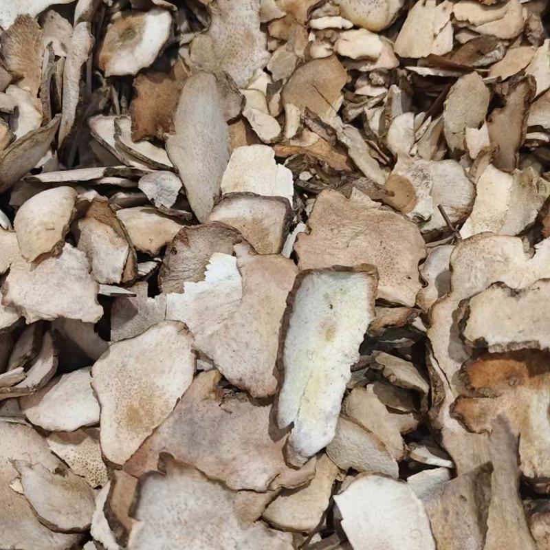 中药材土茯苓各种各样的规格，需要的老板请联系我下单哦