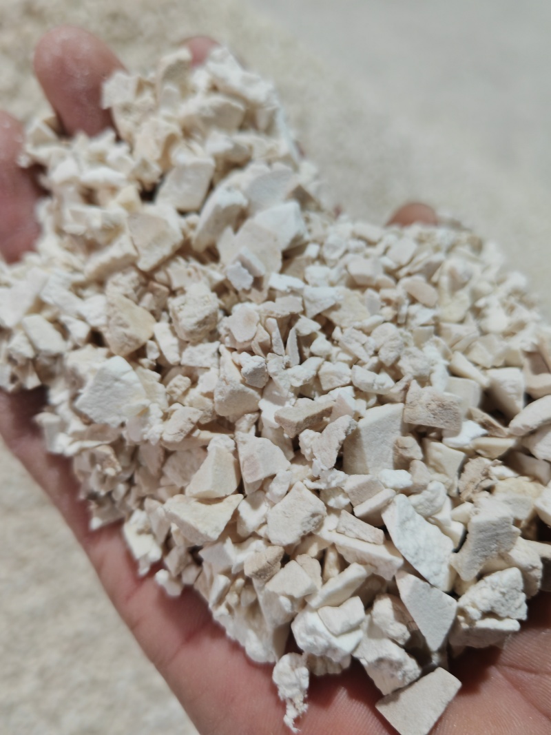 精品茯苓岳西茯苓纯白丁颗粒包邮过筛无杂质