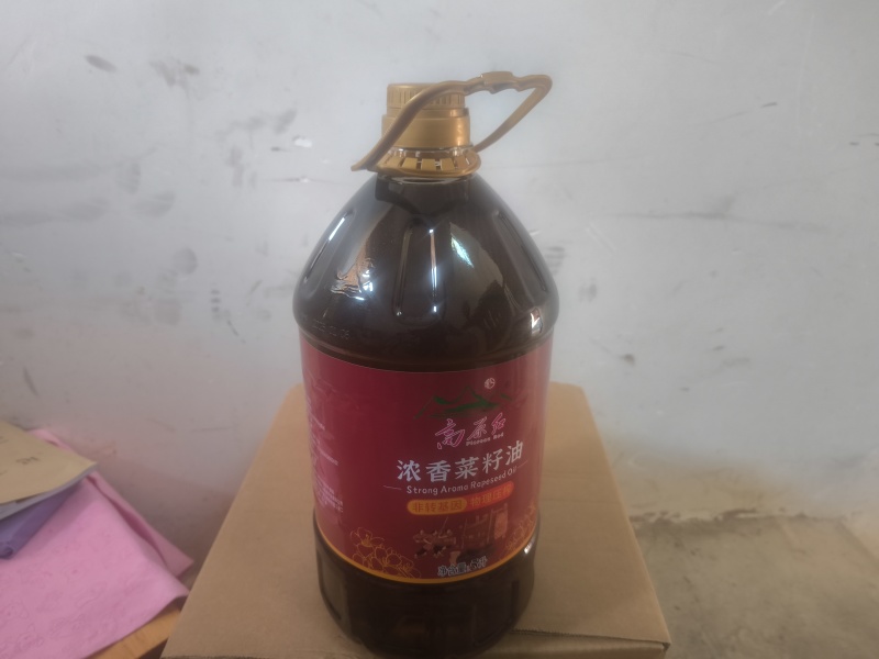 高原红菜籽油