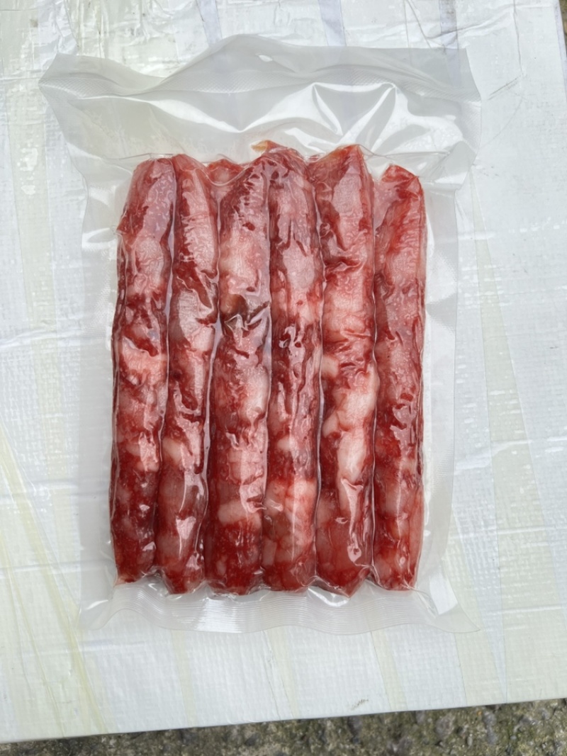 切肉肠皇，螺蛳粉，餐馆，快餐店，老幼皆宜甜味广味腊肠。