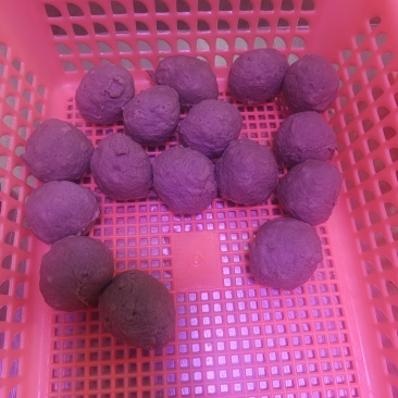 每天现做卖纯牛肉丸，保证新鲜，很q弹