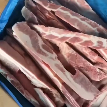 母猪去皮五花肉条10kg/箱新货鲜分