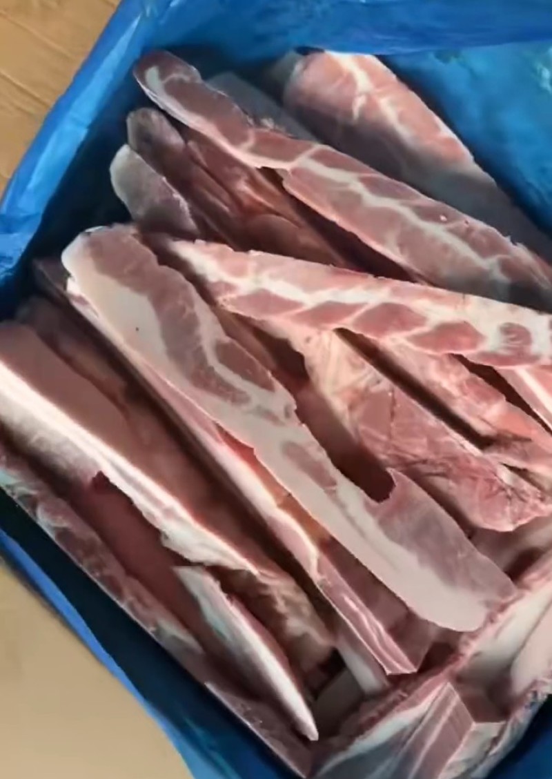 母猪去皮五花肉条10kg/箱新货鲜分