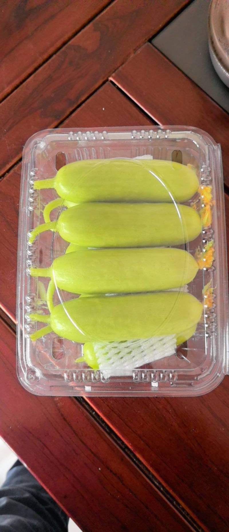 香小白水果黄瓜