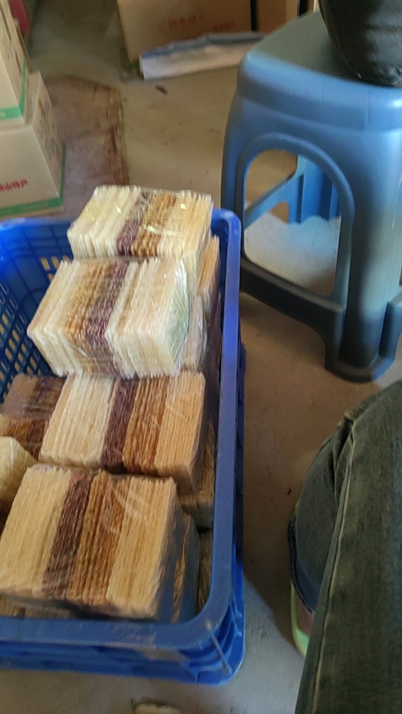 贵州独山特产糯米锅巴