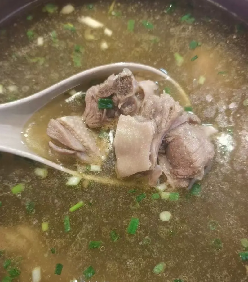 老鹅客户只认腾惠家的铁锅炖大鹅山东腾惠将成为更多客户的选