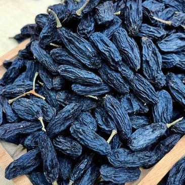 新疆黑美人葡萄干，产地发货，价格优惠，长期合作