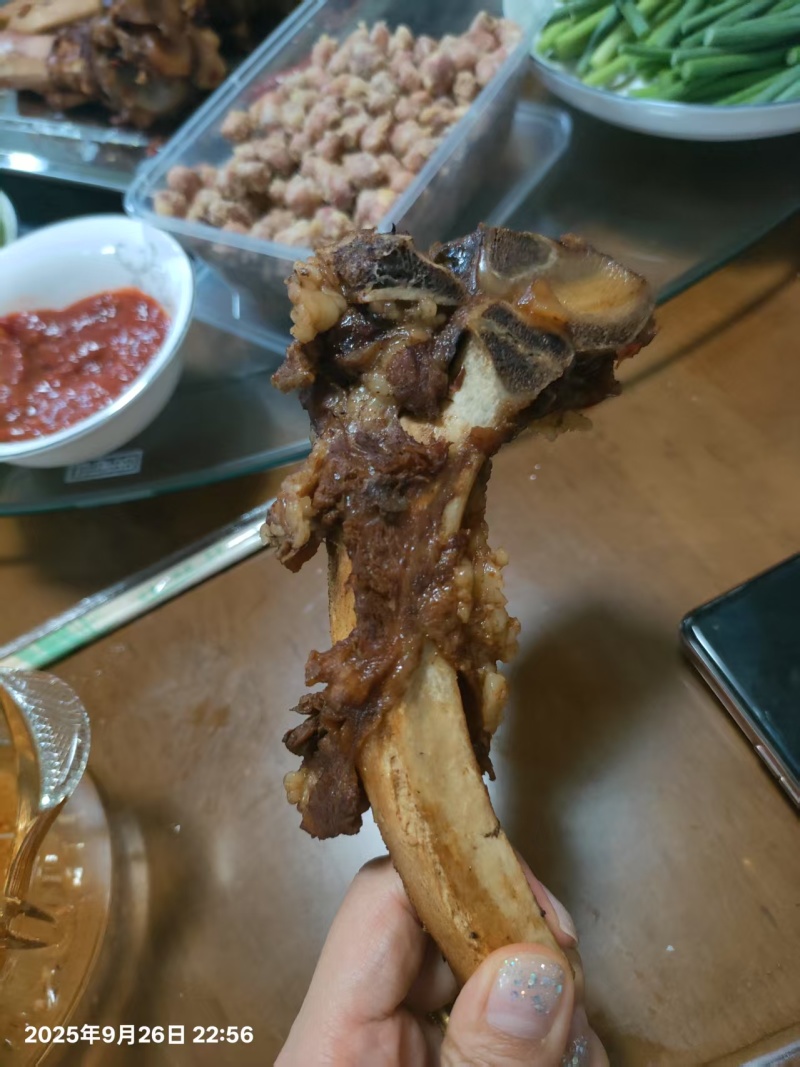 牛肋眼骨，几块钱一斤，