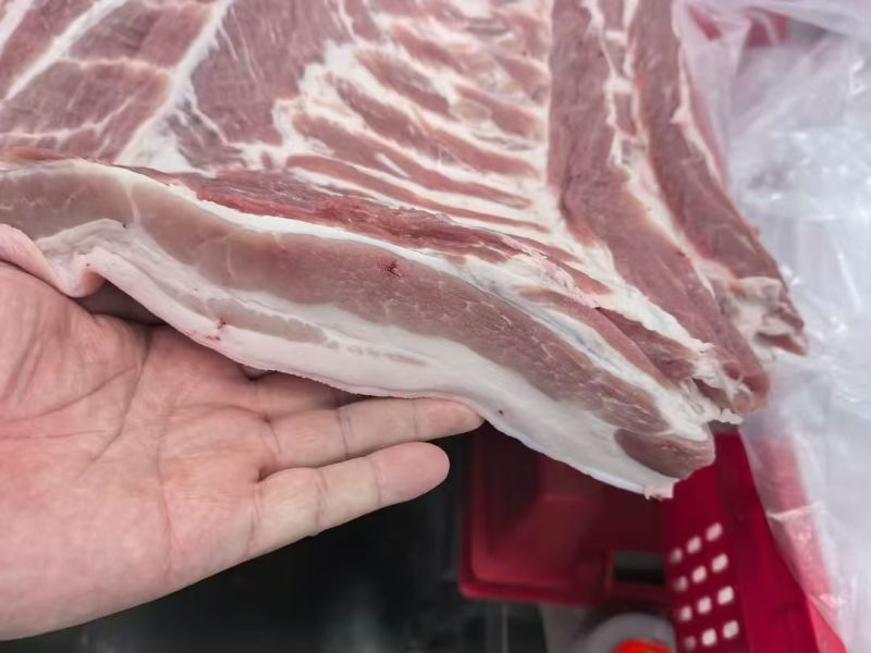 肥猪一级带皮五花抄码新货