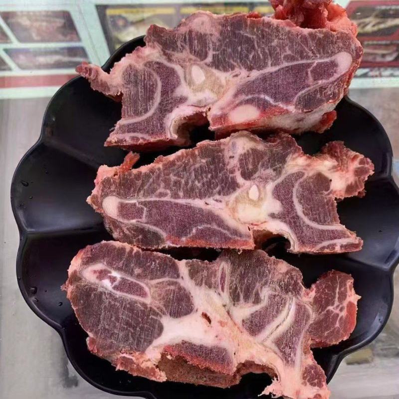 满肉牛脊骨