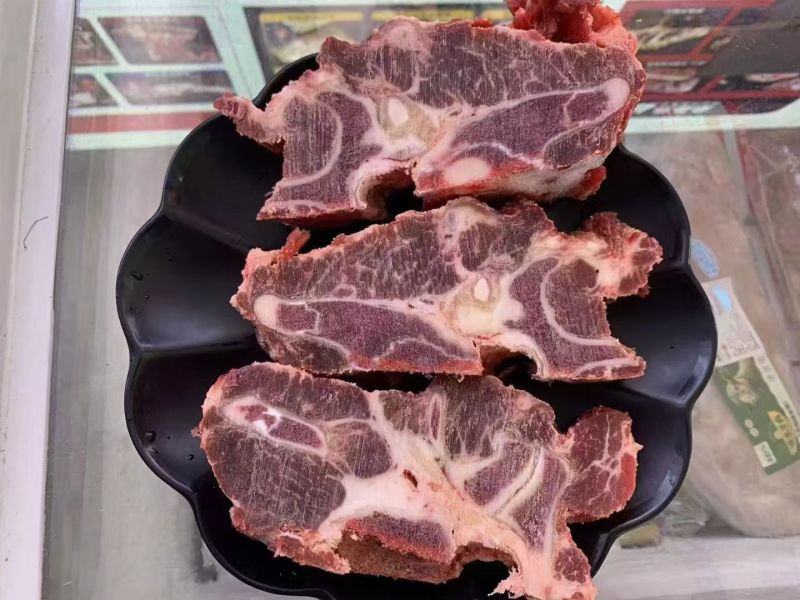 满肉牛脊骨