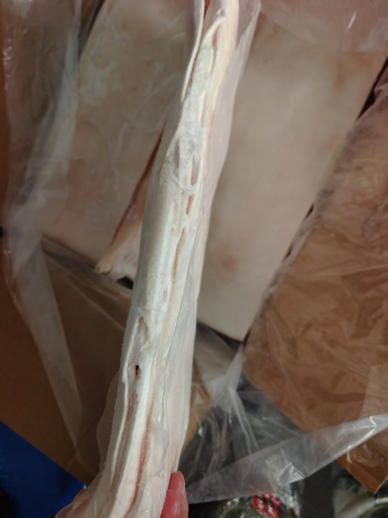 精猪皮，精修去油，去毛干净，肉质紧实，Q弹劲道