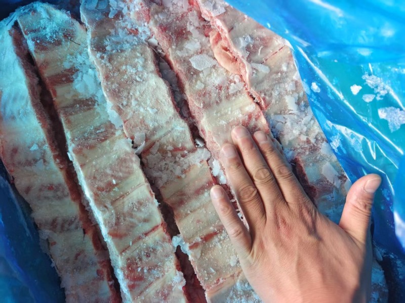五分寸排，肉质紧实不松散，规则均匀，不柴不腻