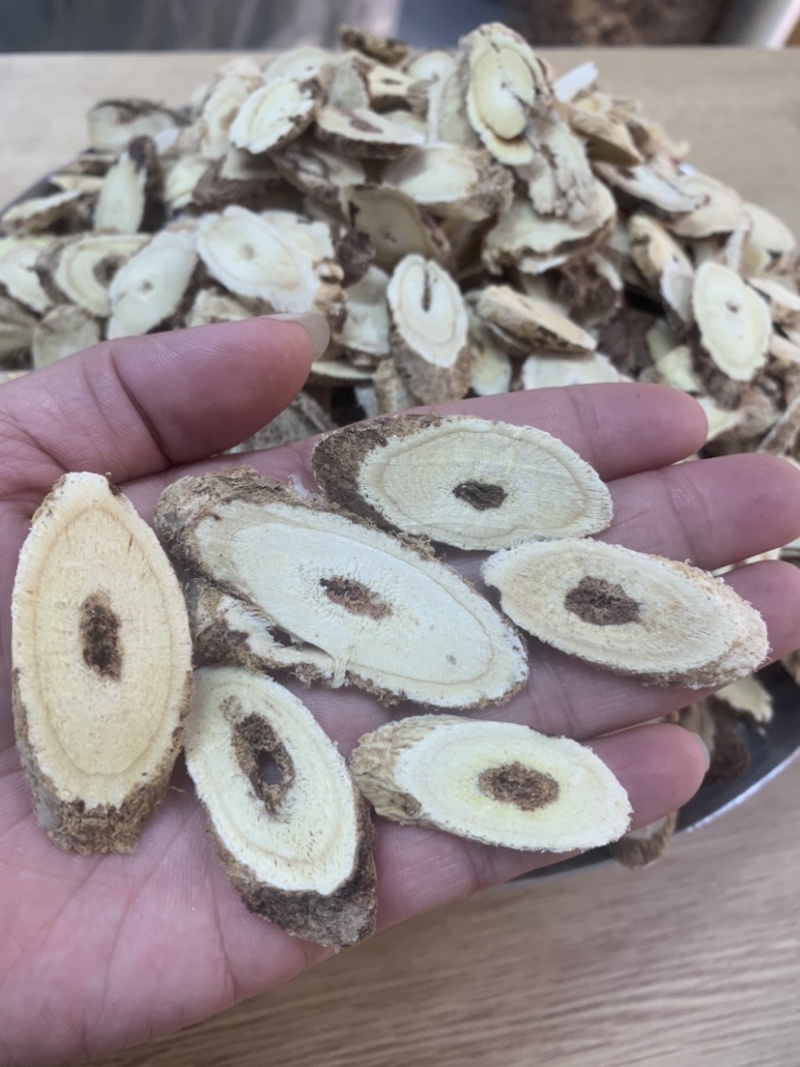 野生老黄芪带龙眼片纯干全无硫一手货源长期稳定供货