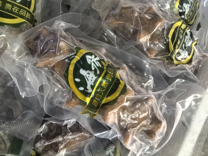 【鲜食海参】活体海参深加工，肉质肥厚口感艮揪，参刺粗壮