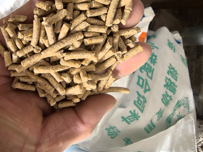 颗粒饲料，货源充足，产地直发，欢迎咨询