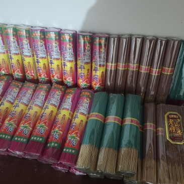 竹签香销售品种齐全量大优惠欢迎新老客户进店咨询