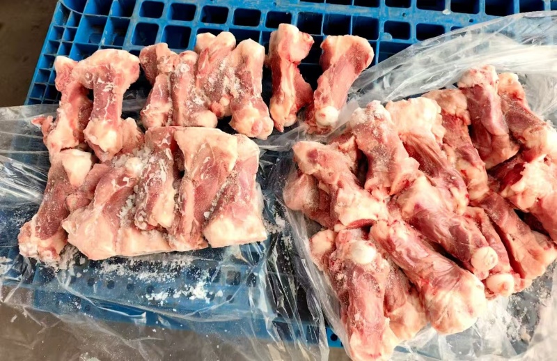 肥猪后棒骨10公斤/箱30左右新货鲜分