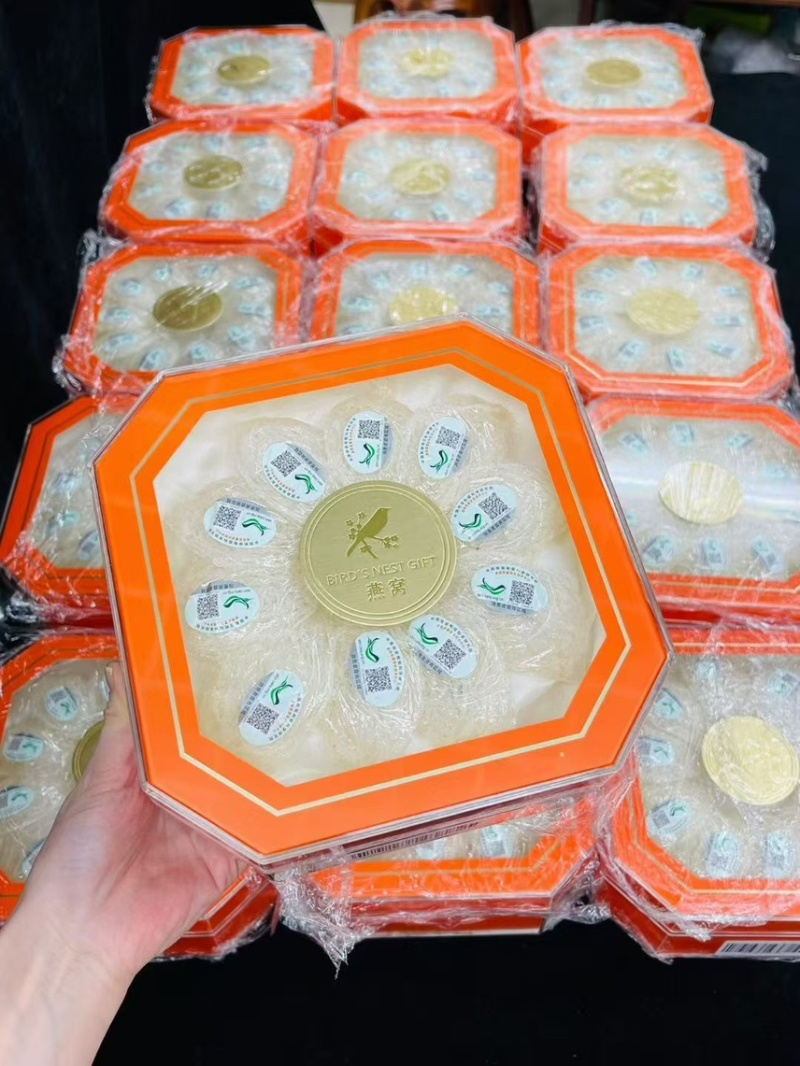 三克梳燕窝礼盒疏盏燕窝批发工厂
