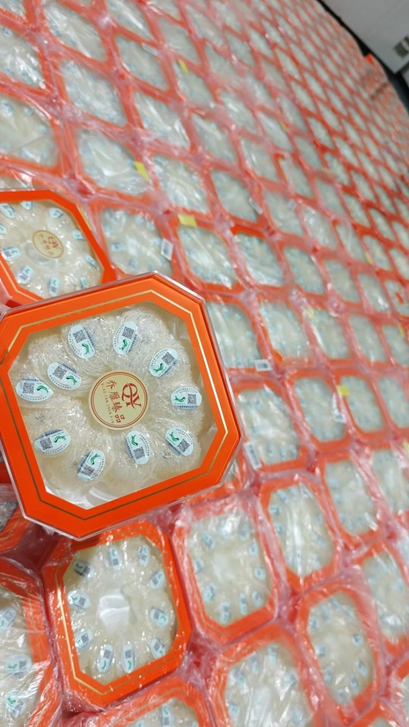 三克梳燕窝礼盒疏盏燕窝批发工厂