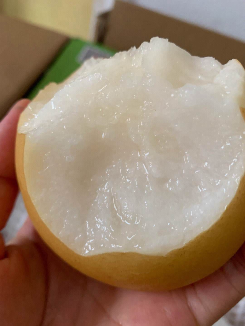 正宗莱阳秋月梨酸甜可口质量保证欢迎咨询