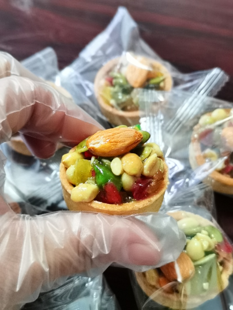 混合坚果挞网红零食坚果披萨小饼酥脆美味办公室解馋小零食