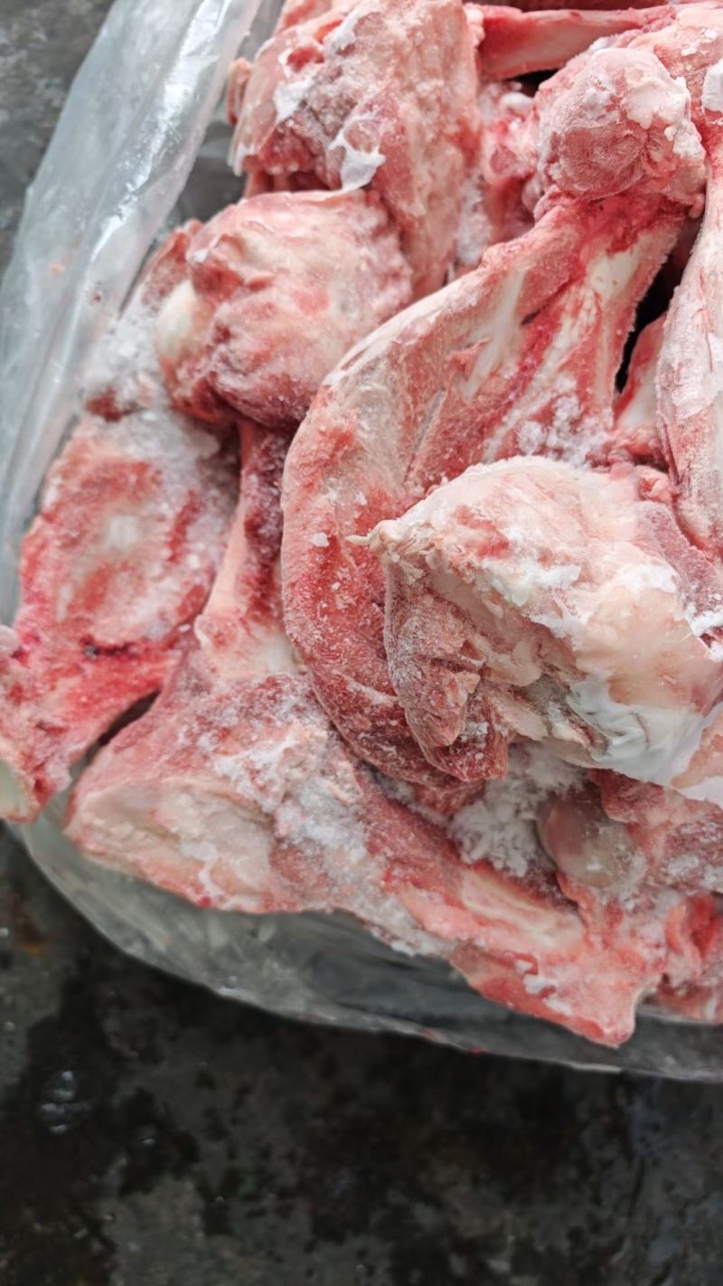 带肉后腿骨特价出30吨