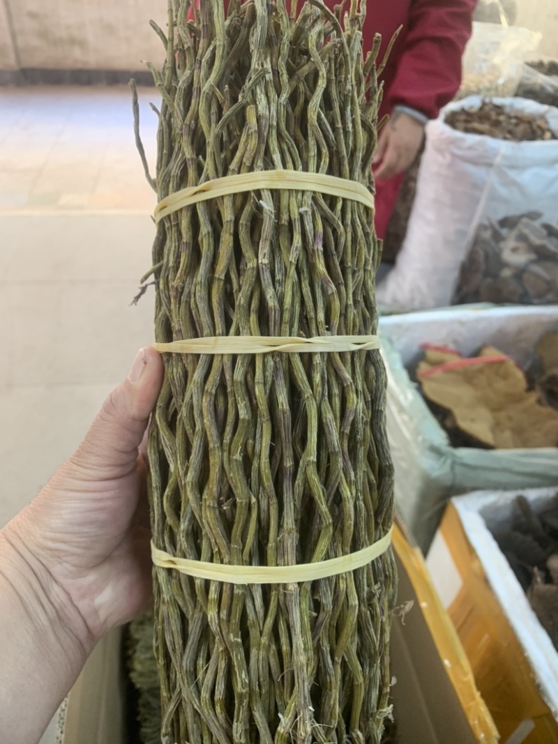 铁皮石斛全胶质颜色青绿特级（磨粉请备注）