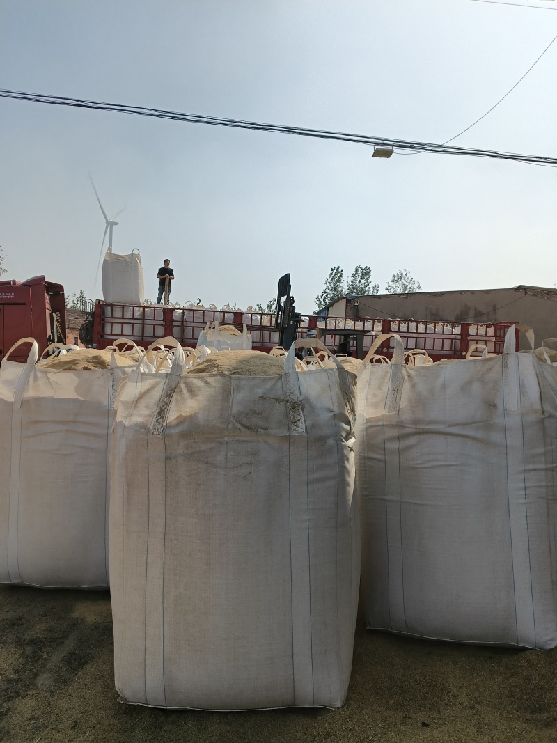 稻壳粉饲料原料各种规格可定制厂家直销，价格优惠