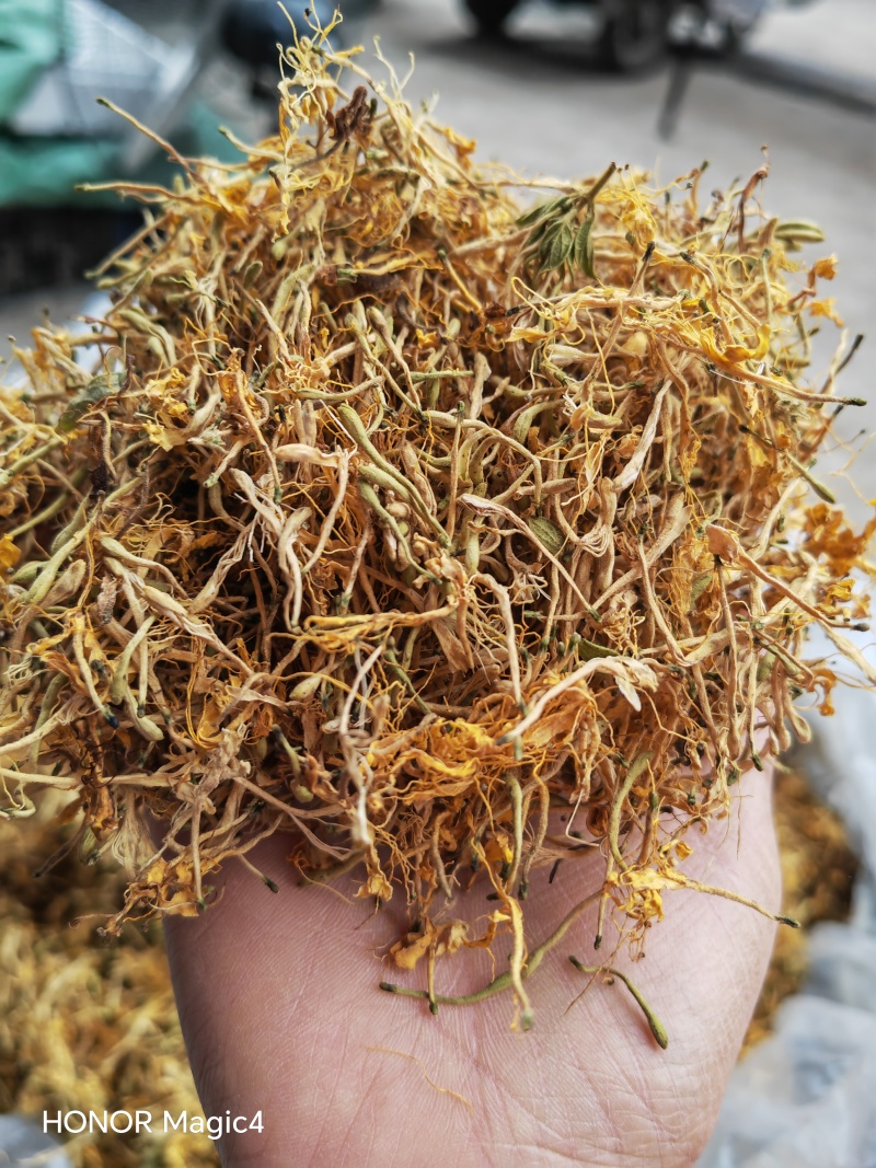 贵州安龙金银花，大开花，无硫，机器烘干的，颜色好